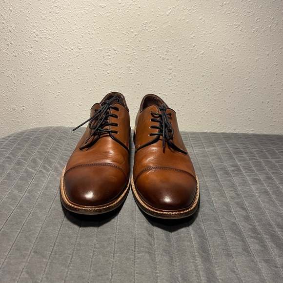 Vince Camuto Lamson Cap Toe Oxford/Dress shoe - Picture 2 of 6